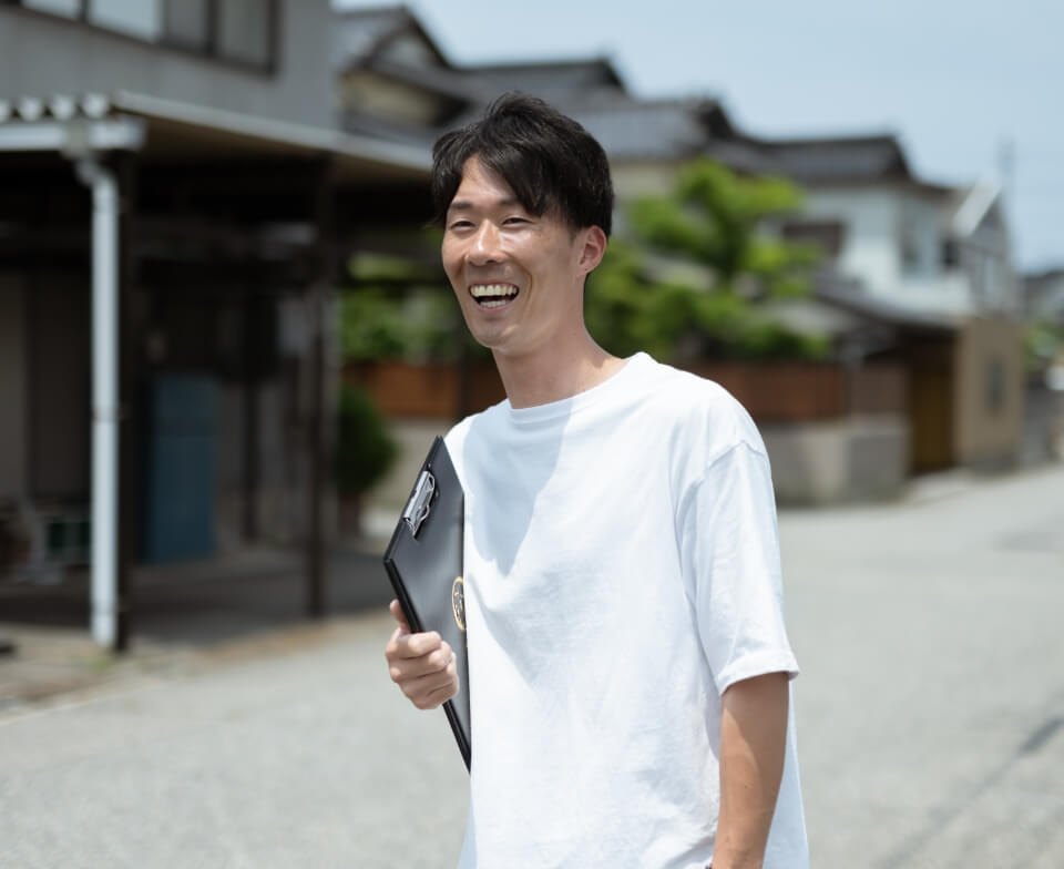お客様へ診断結果を説明する様子